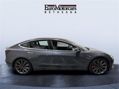 2020 Tesla Model 3 Performance