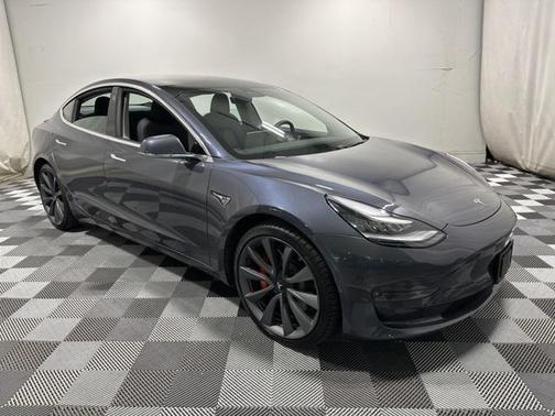 2020 Tesla Model 3 Performance