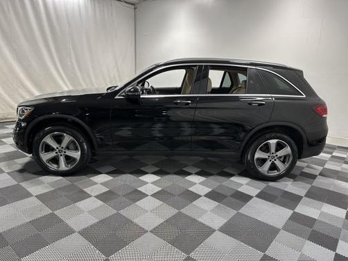 2022 Mercedes-Benz GLC 300 4MATIC