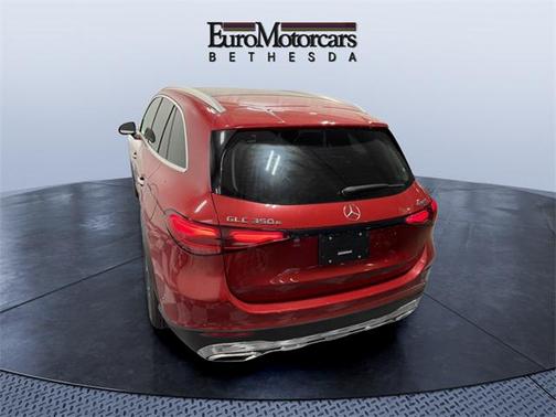 2025 Mercedes-Benz GLC 350e Base