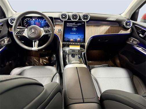 2025 Mercedes-Benz GLC 350e Base
