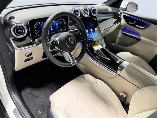 2025 Mercedes-Benz GLC 350e Base