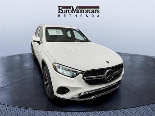 2025 Mercedes-Benz GLC 350e Base