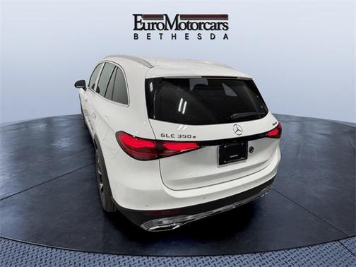 2025 Mercedes-Benz GLC 350e Base