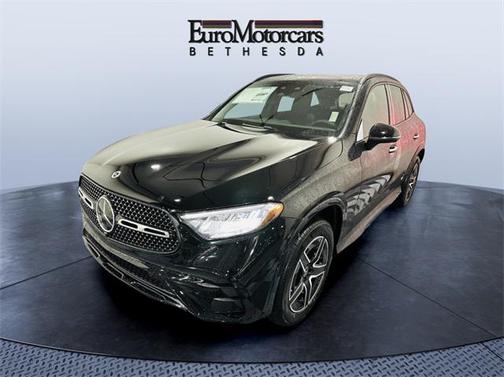 2025 Mercedes-Benz GLC 300 4MATIC
