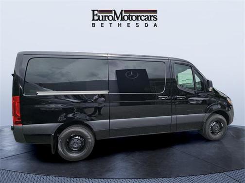 2025 Mercedes-Benz Sprinter 2500 Standard Roof