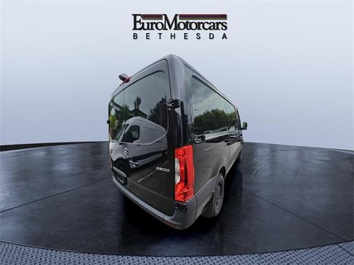 2025 Mercedes-Benz Sprinter 2500 Standard Roof