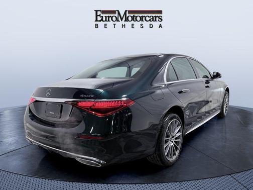 Emerald Green Metallic 2026 Mercedes-Benz S-Class S 580 4MATIC