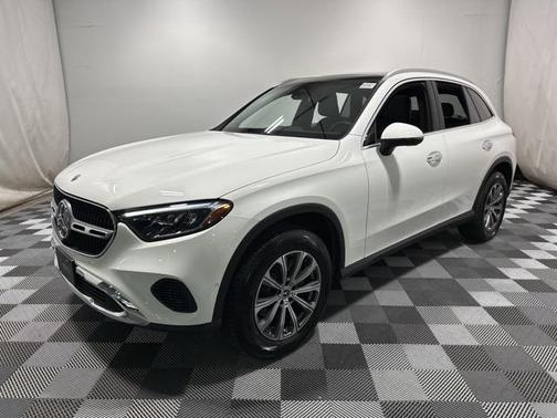 2025 Mercedes-Benz GLC 300 4MATIC
