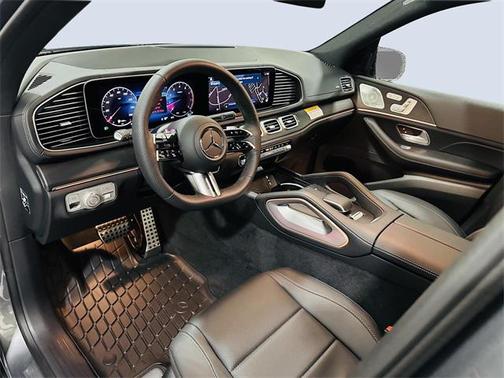 2026 Mercedes-Benz GLS 450 4MATIC