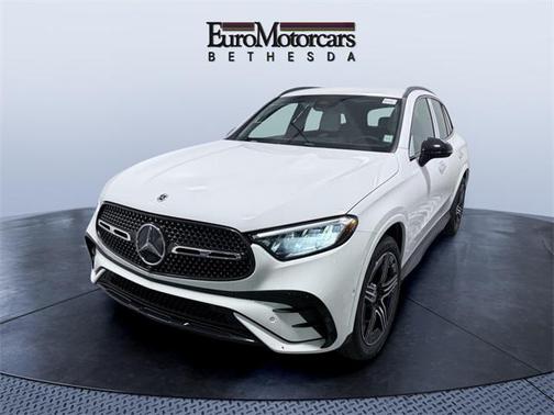 2025 Mercedes-Benz GLC 300 4MATIC