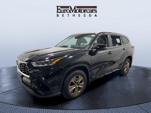 Midnight Black Metallic 2023 Toyota Highlander Hybrid Base
