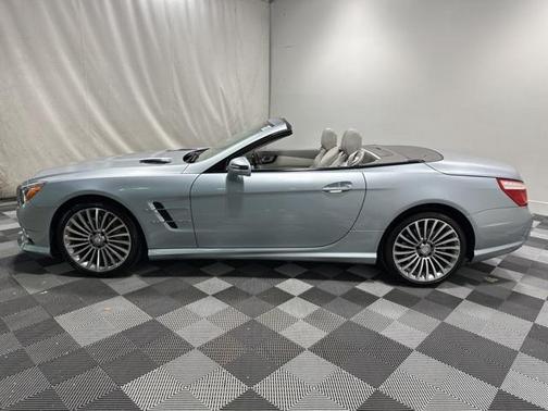 2016 Mercedes-Benz SL-Class SL 550