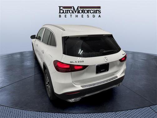 2025 Mercedes-Benz GLA 250 4MATIC