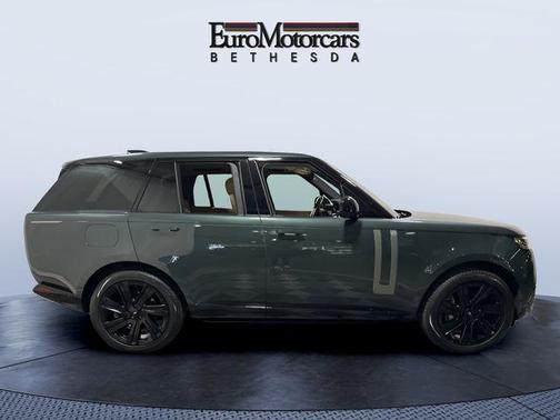 Gray 2023 Land Rover Range Rover SE