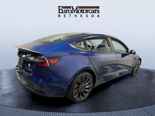 Blue 2022 Tesla Model 3 Performance