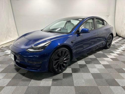 Blue 2022 Tesla Model 3 Performance