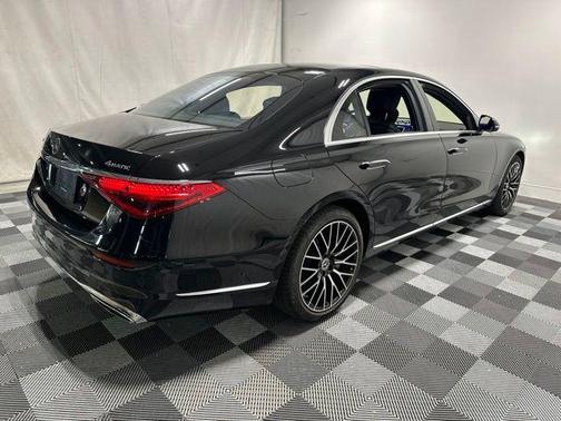 Black 2024 Mercedes-Benz S-Class S 580e 4MATIC