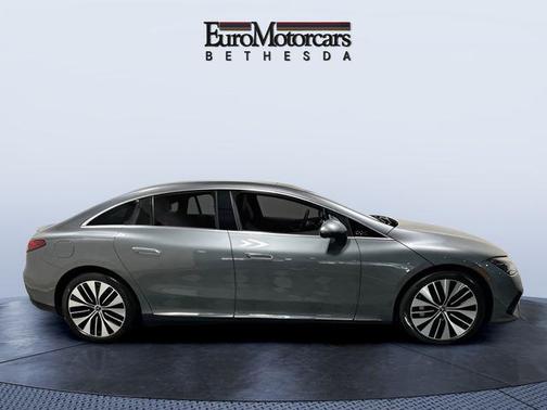 Selenite Gray Metallic 2023 Mercedes-Benz EQE 350 4MATIC+