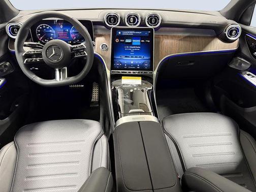 Cirrus Silver Metallic 2026 Mercedes-Benz GLC 300 4MATIC Coupe