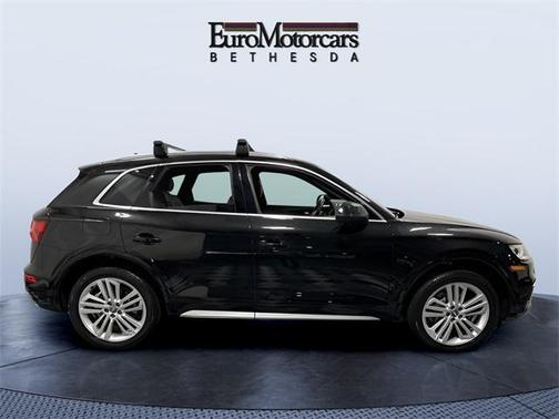 2020 Audi Q5 45 Premium Plus