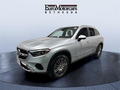 2025 Mercedes-Benz GLC 300 4MATIC