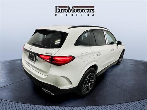 2025 Mercedes-Benz GLC 300 4MATIC