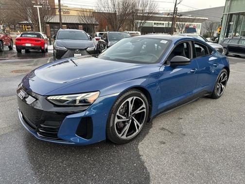 2022 Audi e-tron GT Prestige