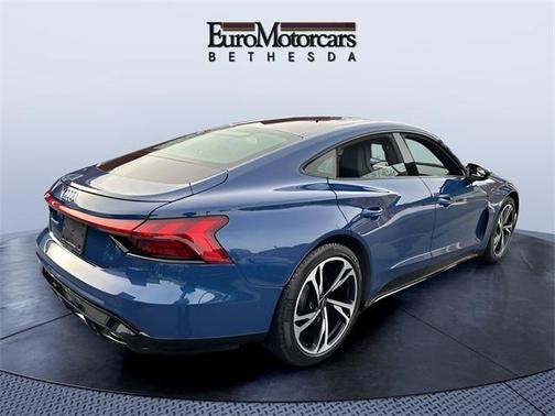 2022 Audi e-tron GT Prestige