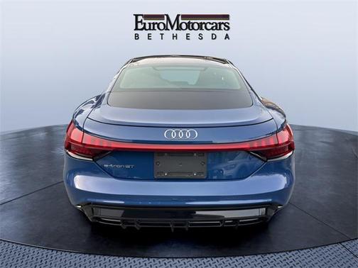 2022 Audi e-tron GT Prestige