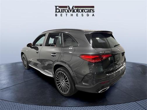 2025 Mercedes-Benz GLC 350e Base