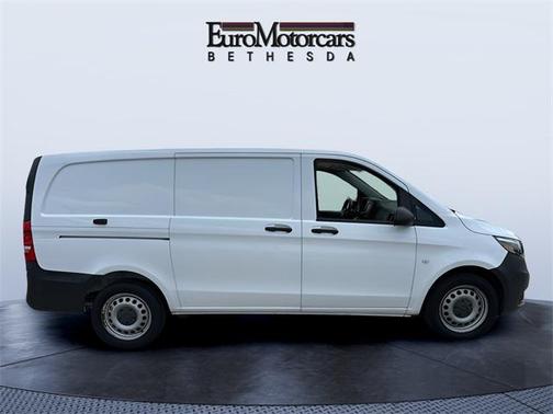 2019 Mercedes-Benz Metris Base