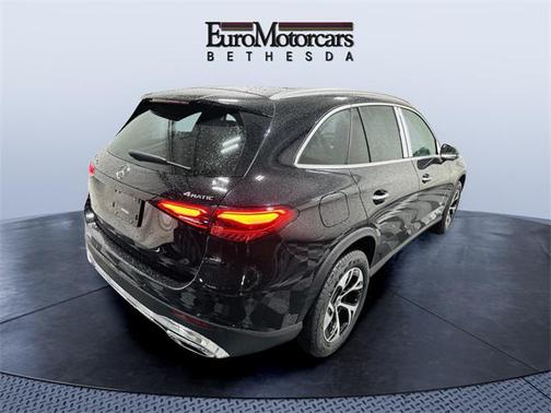 2026 Mercedes-Benz GLC 350e Base