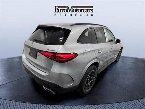 2025 Mercedes-Benz GLC 300 4MATIC