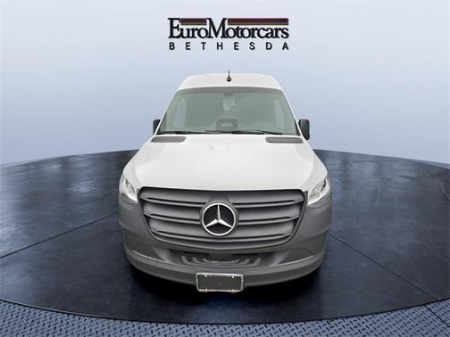 2025 Mercedes-Benz Sprinter 2500 Standard Roof