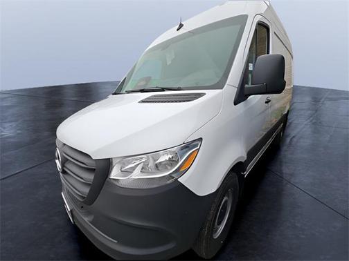 2025 Mercedes-Benz Sprinter 2500 Standard Roof