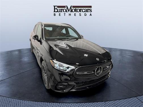 2025 Mercedes-Benz GLC 350e Base