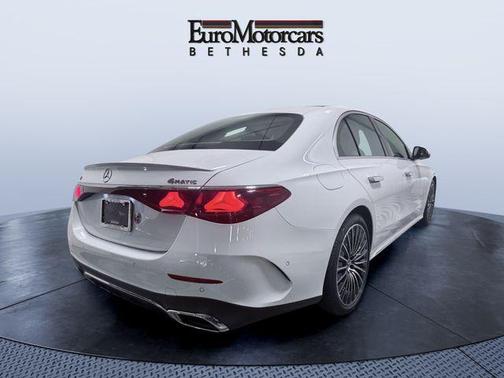 Moonlight White Metallic 2026 Mercedes-Benz E-Class E 350