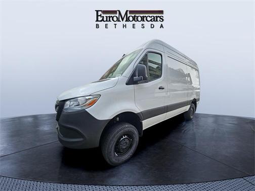 2025 Mercedes-Benz Sprinter 2500 Standard Roof