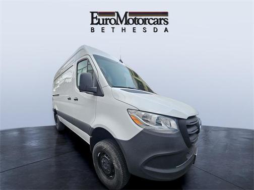 2025 Mercedes-Benz Sprinter 2500 Standard Roof