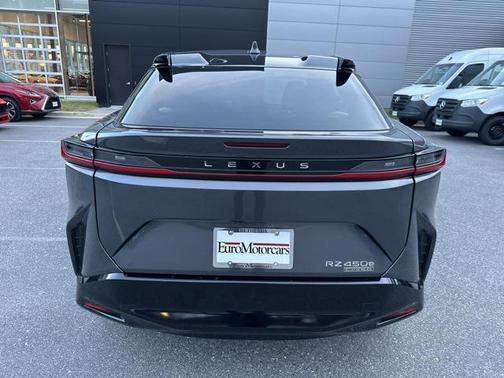 2024 Lexus RZ 450e Premium