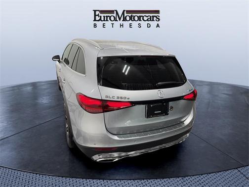 2025 Mercedes-Benz GLC 350e Base