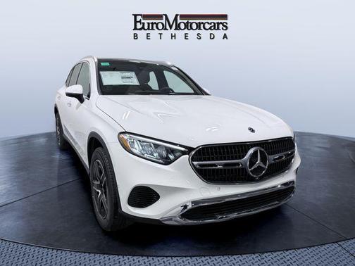 2026 Mercedes-Benz GLC 300 4MATIC