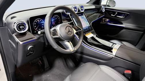 2026 Mercedes-Benz GLC 300 4MATIC