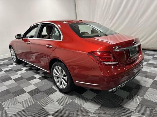 2017 Mercedes-Benz E-Class E 300 4MATIC