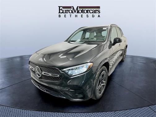 2026 Mercedes-Benz GLC 300 4MATIC