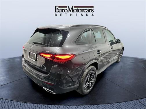2026 Mercedes-Benz GLC 300 4MATIC