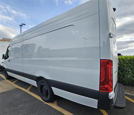 2025 Mercedes-Benz Sprinter 2500 High Roof