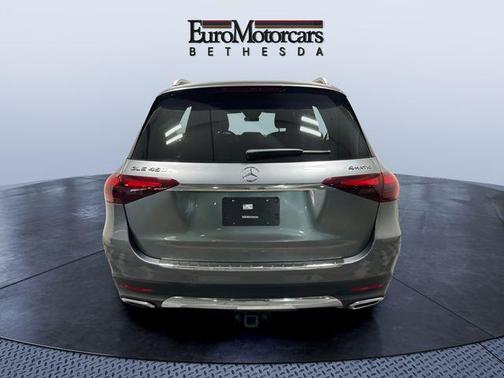 Selenite Grey Metallic 2026 Mercedes-Benz GLE 450e 4MATIC