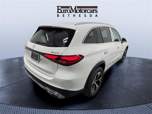 2025 Mercedes-Benz GLC 350e Base
